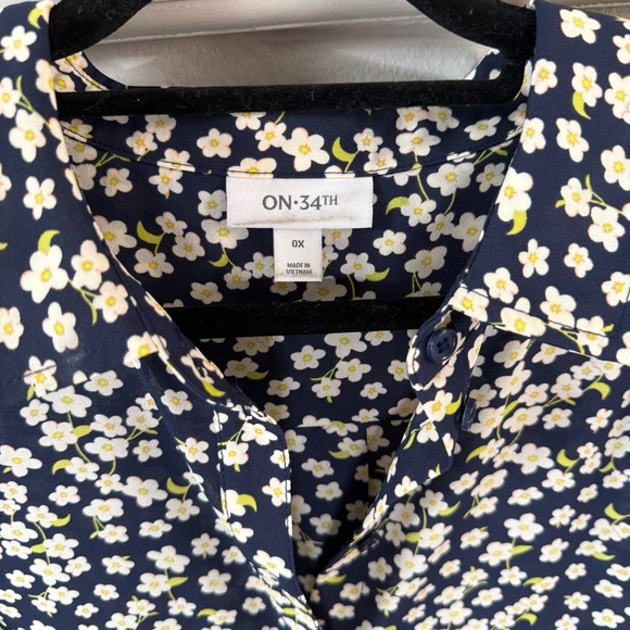 On 34th Floral Navy Yellow Flowers Button-Up Blouse - Picture 2 of 7